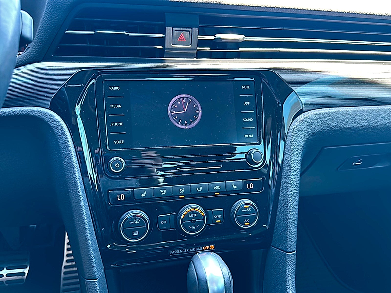 2020 Volkswagen Passat 2.0T R-Line