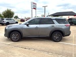 2022 Nissan Pathfinder S 2WD