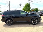 2025 Nissan Pathfinder Rock Creek®