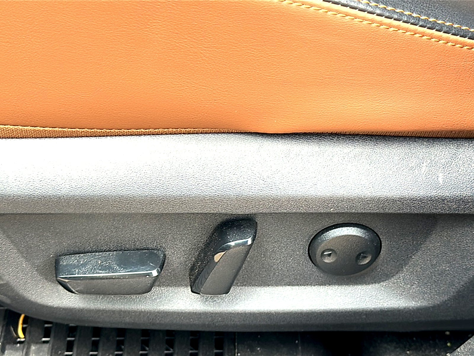 2025 Nissan Rogue Platinum FWD