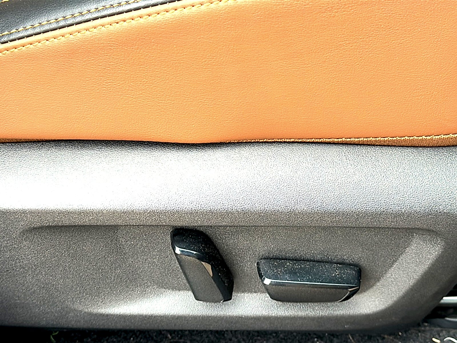 2025 Nissan Rogue Platinum FWD