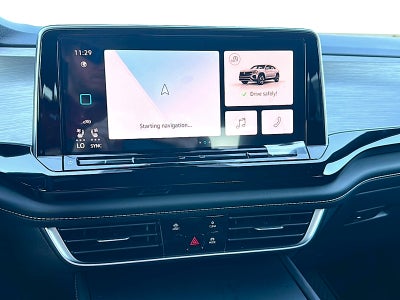 2026 Volkswagen Atlas Cross Sport 2.0T SE