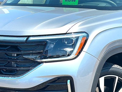 2026 Volkswagen Atlas Cross Sport SEL Premium R-Line