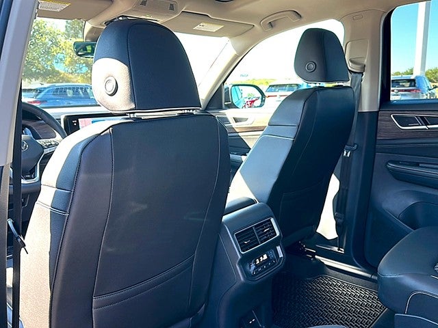 2026 Volkswagen Atlas SEL Premium R-Line - Photo 14