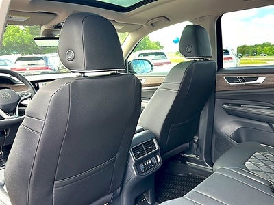 2026 Volkswagen Atlas 2.0T SEL Premium R-Line