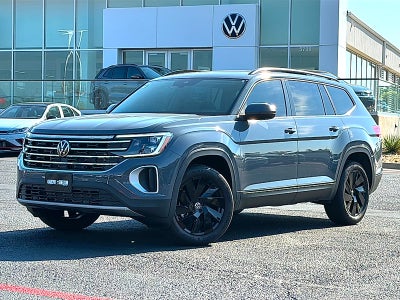 2026 Volkswagen Atlas SE with Technology
