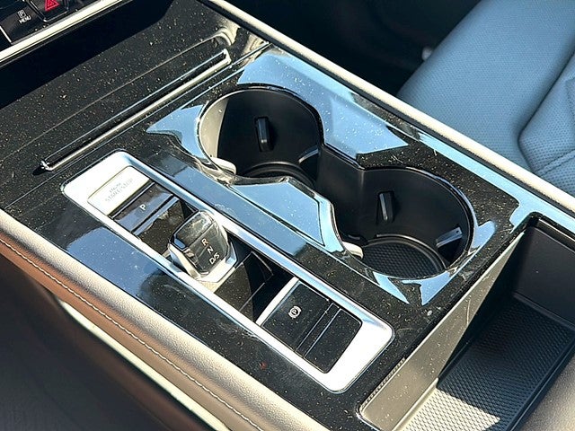 2026 Volkswagen Atlas 2.0T SE w/ Technology