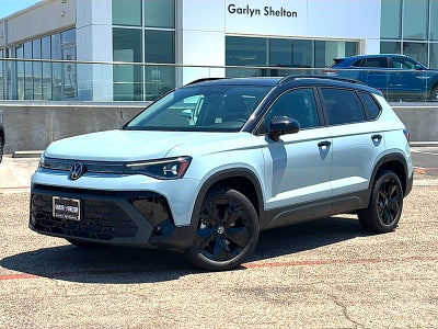2026 Volkswagen Taos SE Black