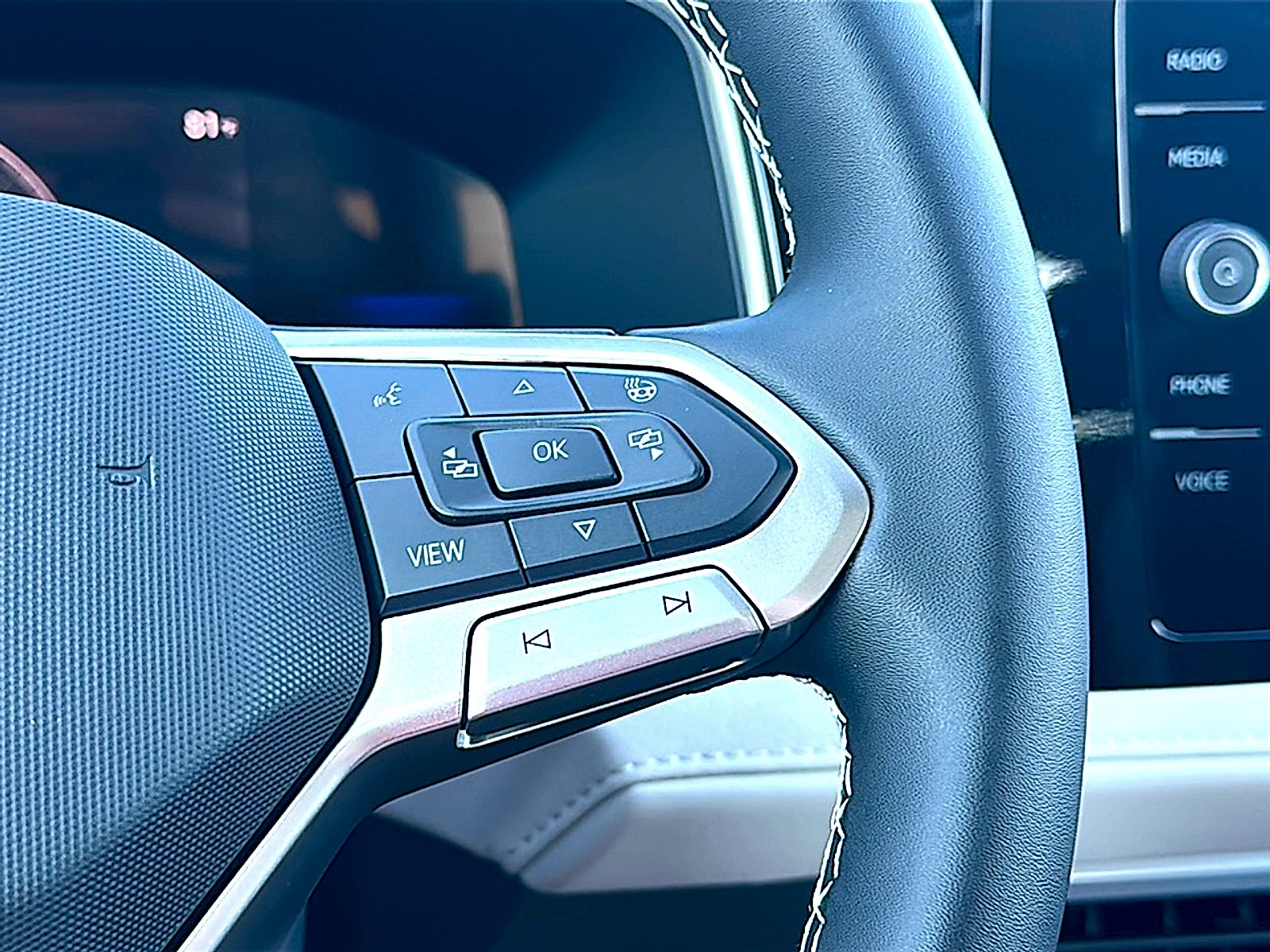 2027 Volkswagen Taos SE