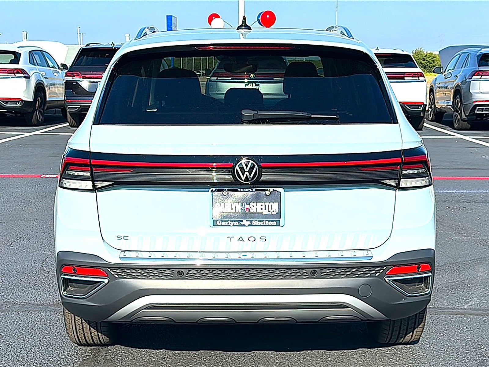 2027 Volkswagen Taos SE