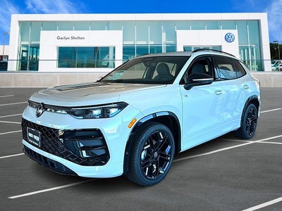 2026 Volkswagen Tiguan 2.0T SE R-Line Black