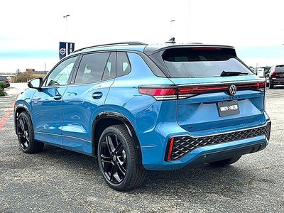 2026 Volkswagen Tiguan 2.0T SE R-Line Black