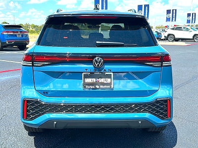 2026 Volkswagen Tiguan SE R-Line Black