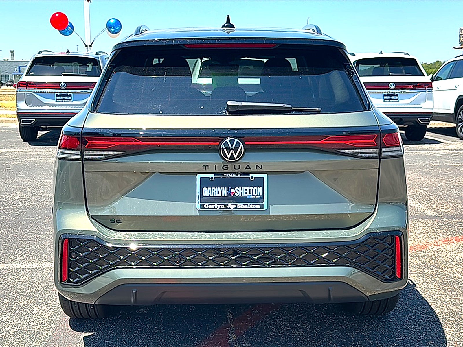2026 Volkswagen Tiguan SE R-Line Black