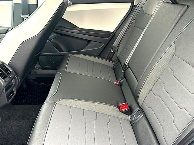 2026 Volkswagen Taos SE FWD