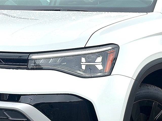 2026 Volkswagen Taos SE FWD