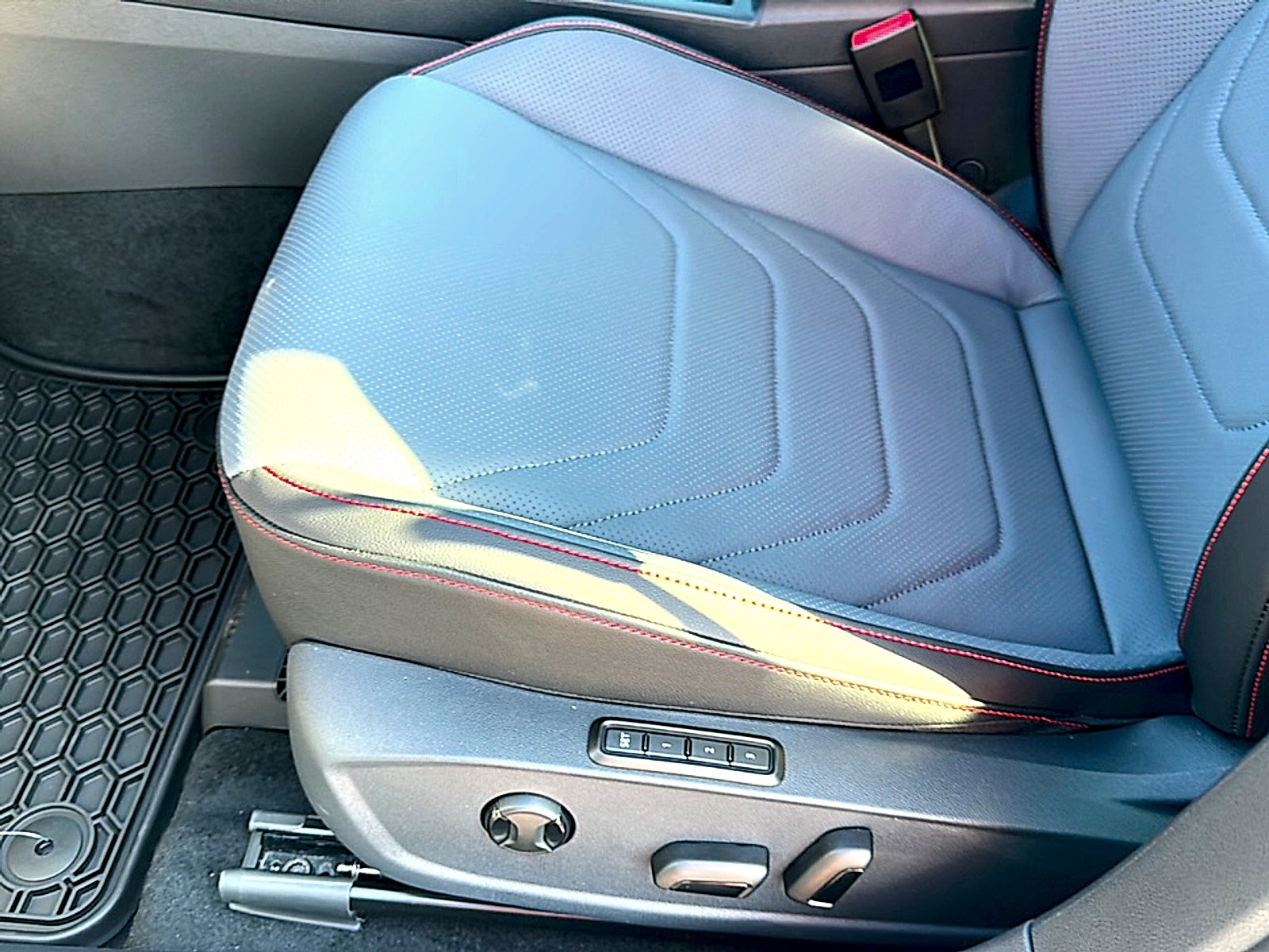 2027 Volkswagen Jetta GLI Autobahn