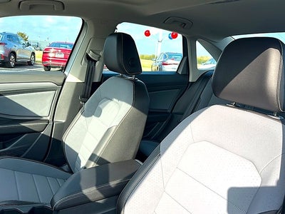 2026 Volkswagen Jetta 1.5T SE