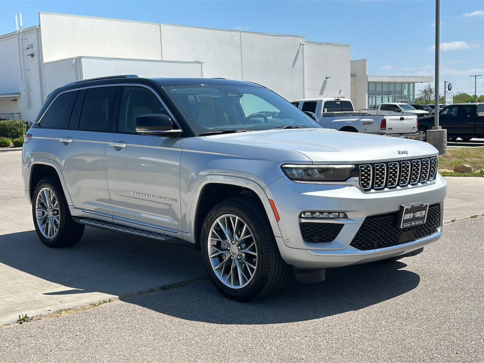 2023 Jeep Grand Cherokee Summit 4x2