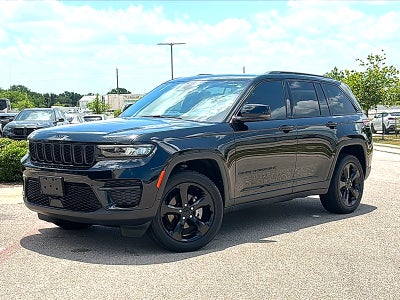 2023 Jeep Grand Cherokee Altitude
