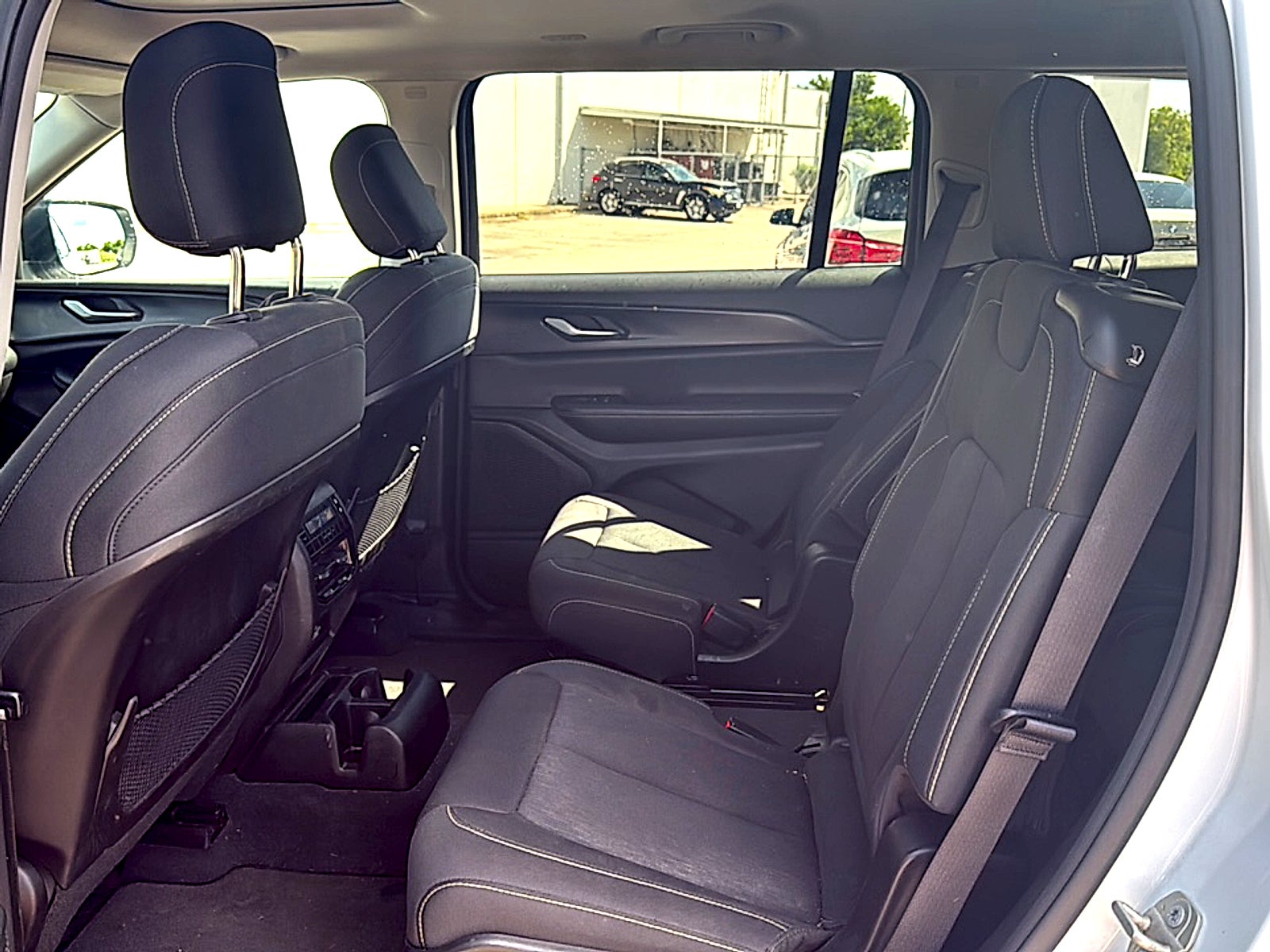 2023 Jeep Grand Cherokee L Laredo X
