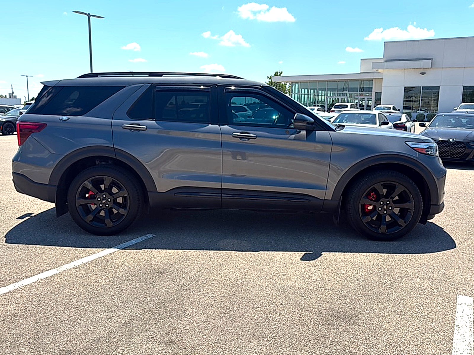 2023 Ford Explorer ST