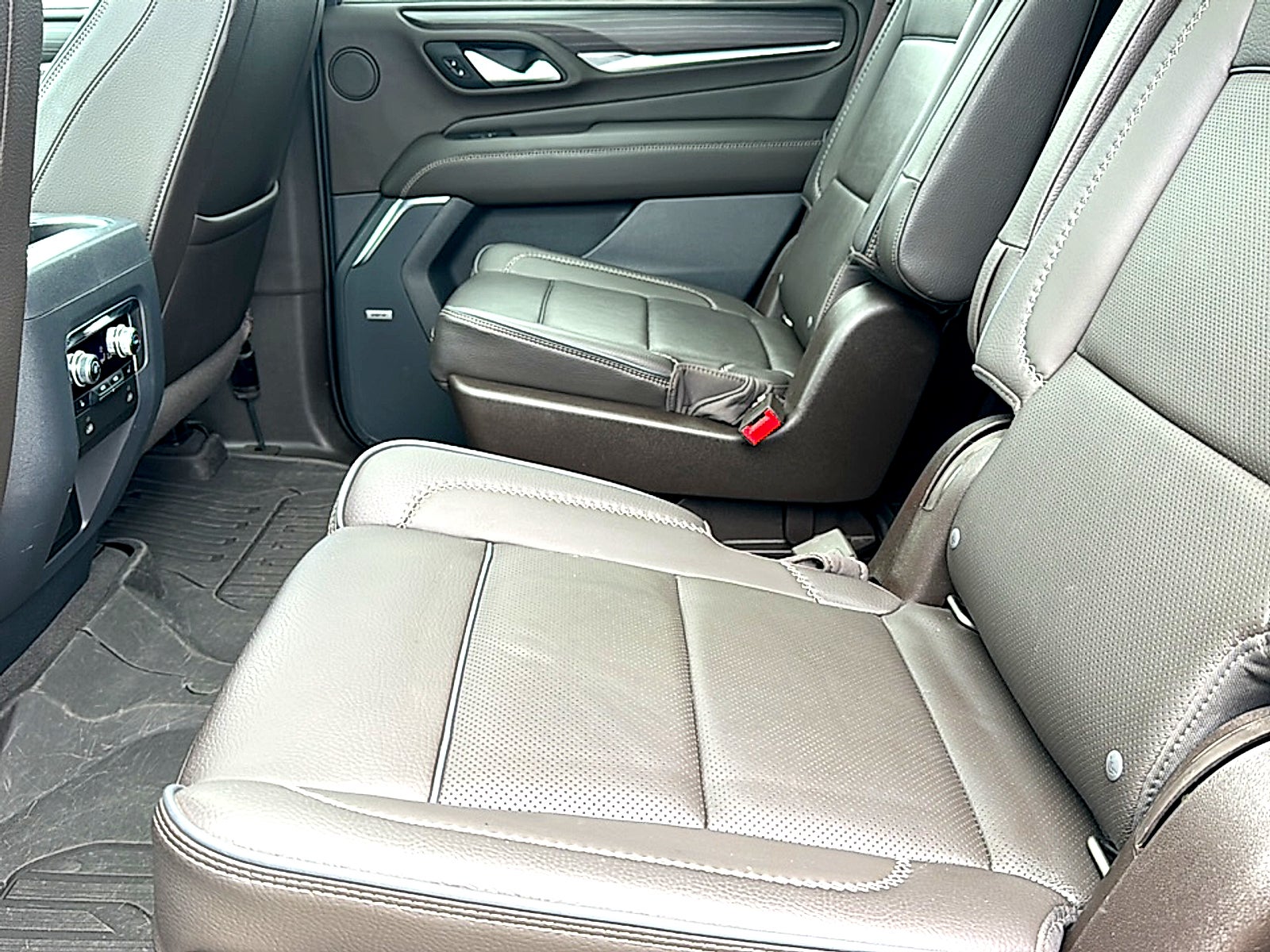 2022 GMC Yukon Denali Denali