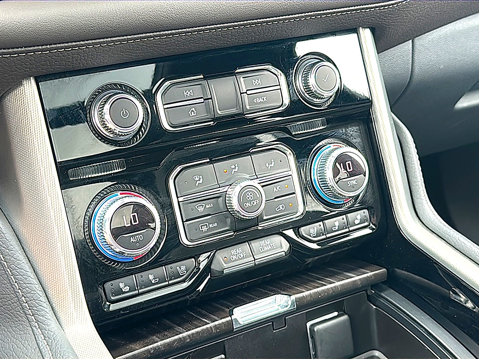 2022 GMC Yukon Denali Denali