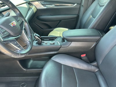 2020 Cadillac XT5 FWD Premium Luxury