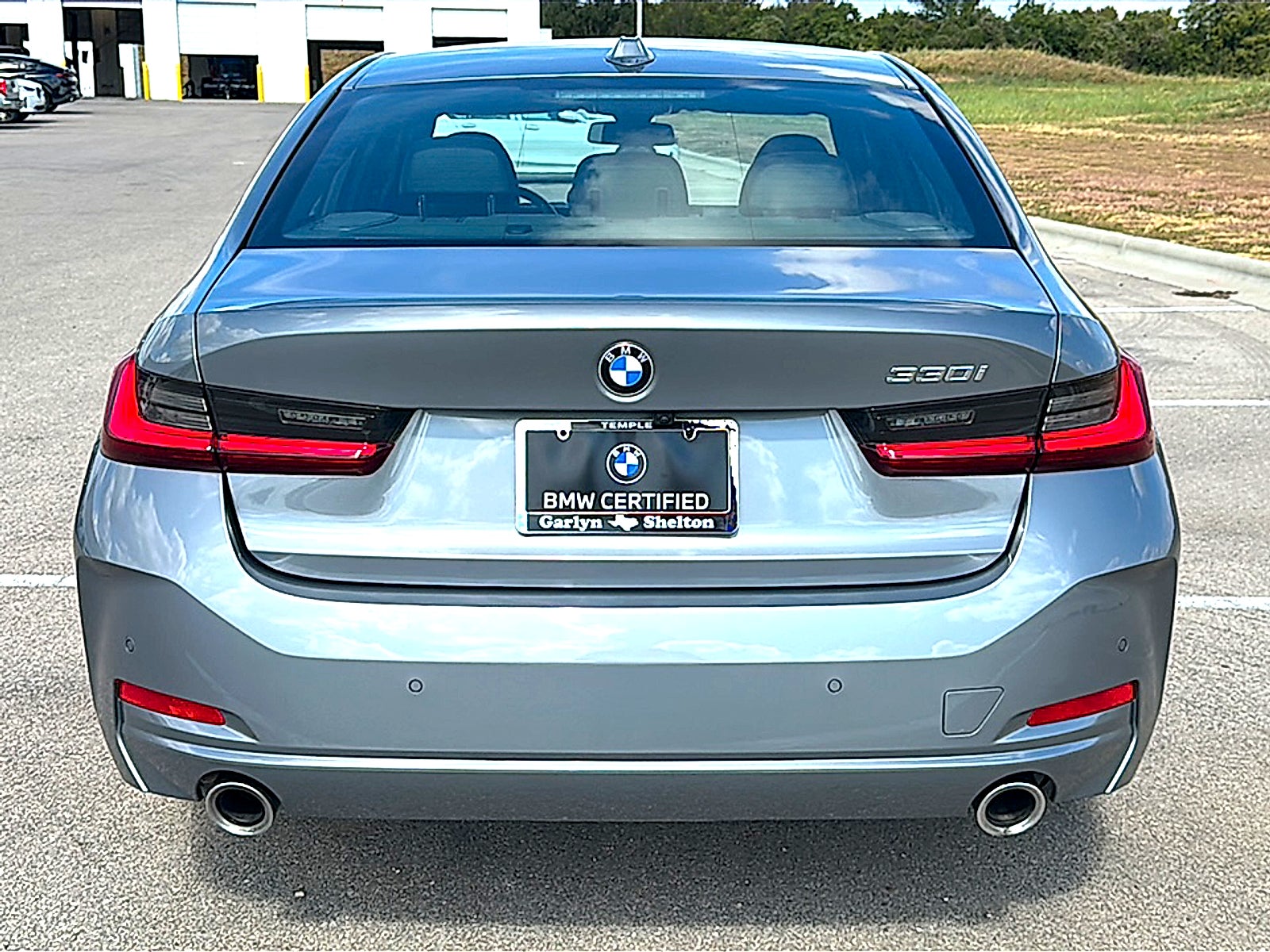 2024 BMW 3 Series 330i