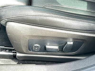 2024 BMW 3 Series 330i