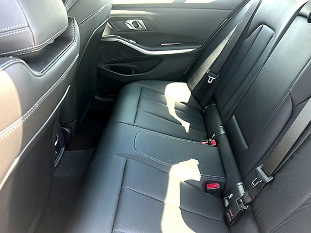2024 BMW 3 Series 330i