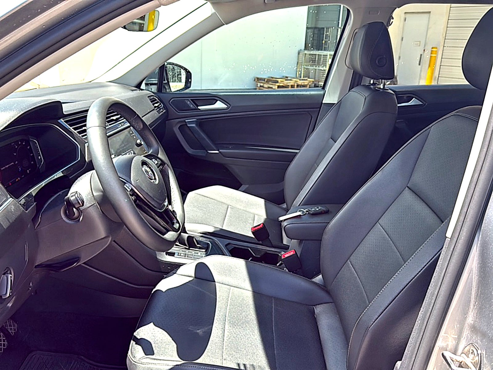 2020 Volkswagen Tiguan 2.0T SEL