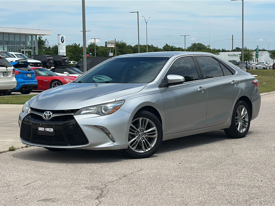 2016 Toyota Camry SE