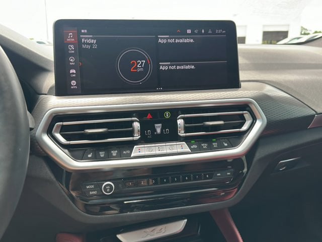 2025 BMW X4 xDrive30i