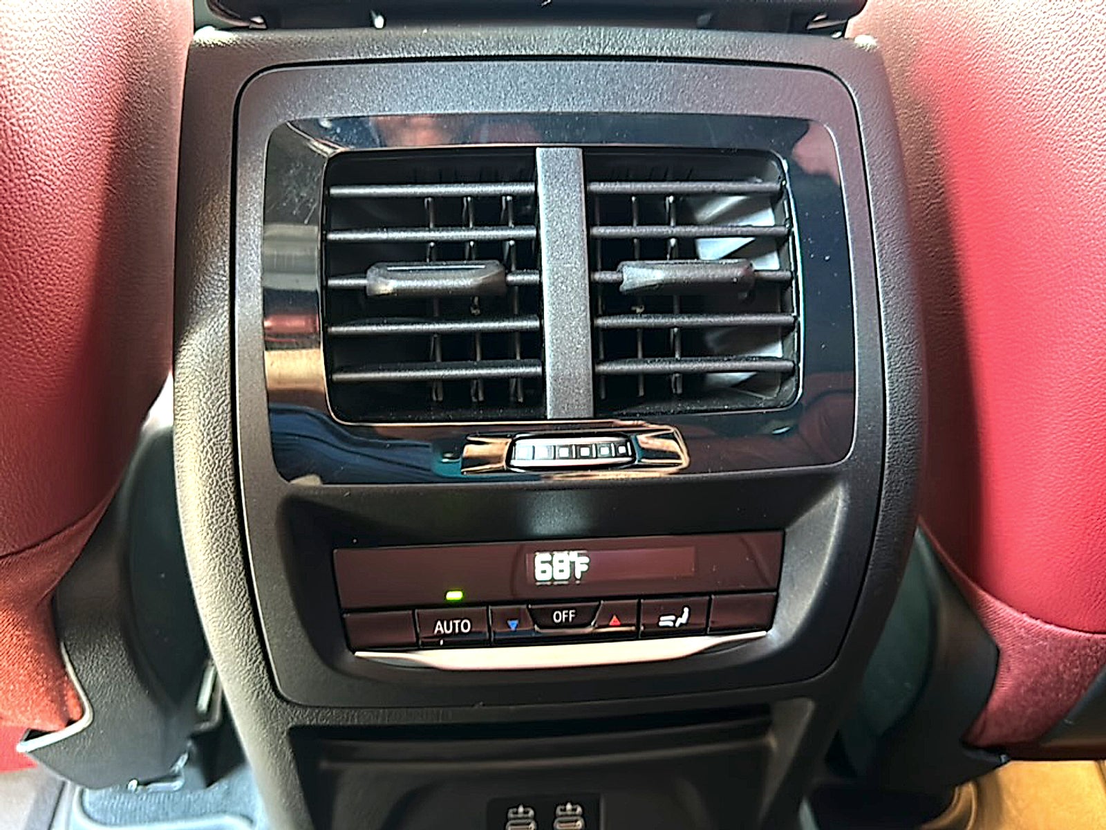 2024 BMW X4 xDrive30i