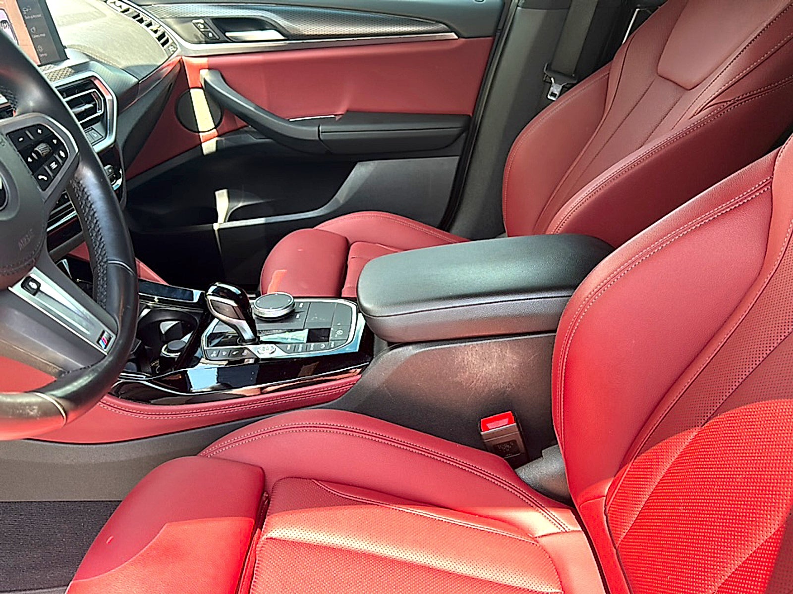 2024 BMW X4 xDrive30i