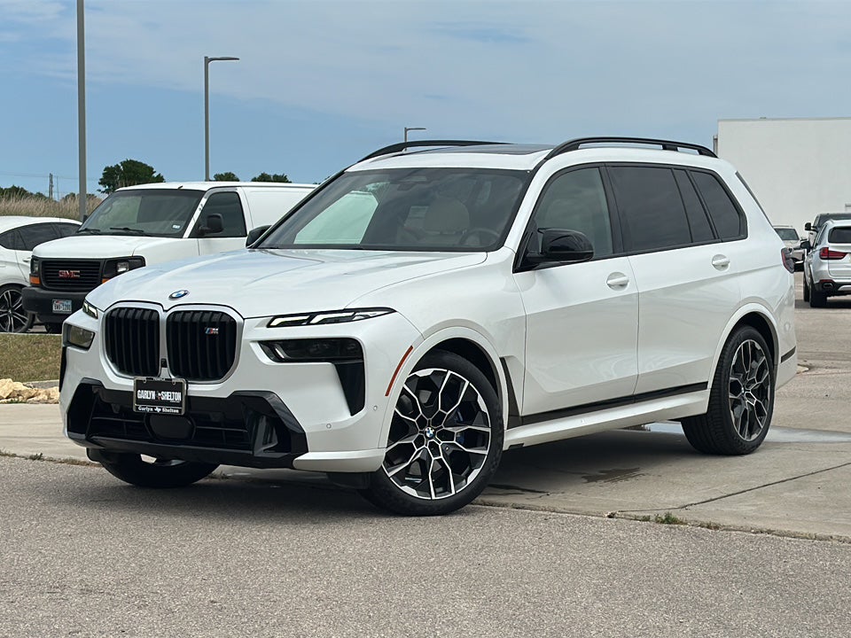 2024 BMW X7 M60i