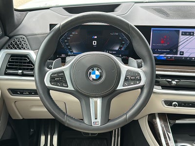 2024 BMW X7 M60i