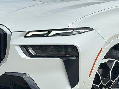 2024 BMW X7 M60i