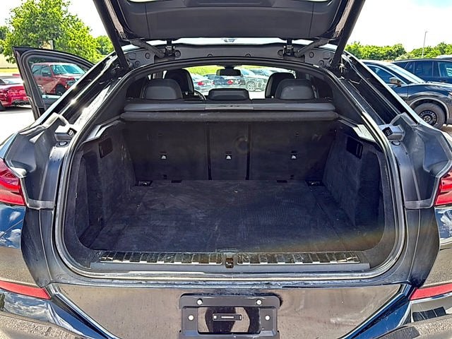 2024 BMW X6 xDrive40i