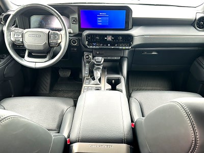 2024 Toyota Land Cruiser 4WD (Natl)