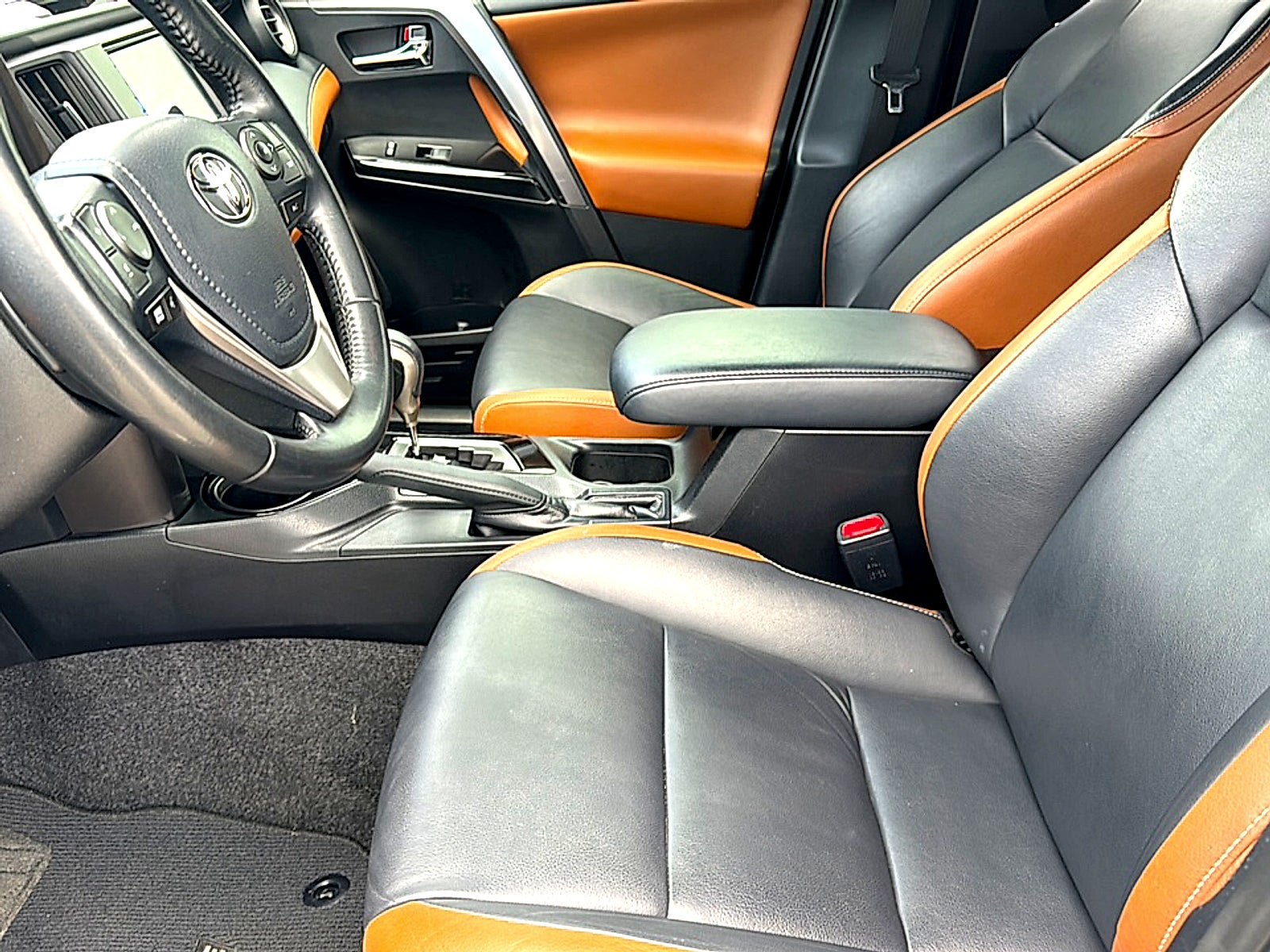 2018 Toyota RAV4 SE