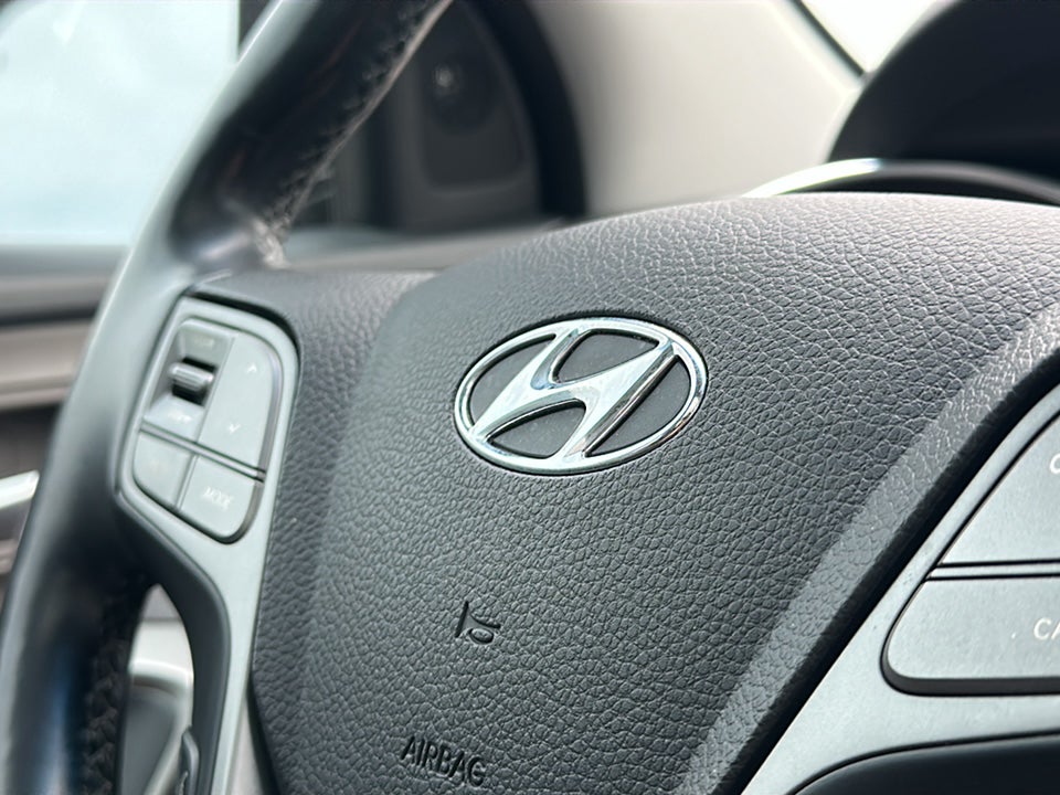 2018 Hyundai Santa Fe SE Ultimate
