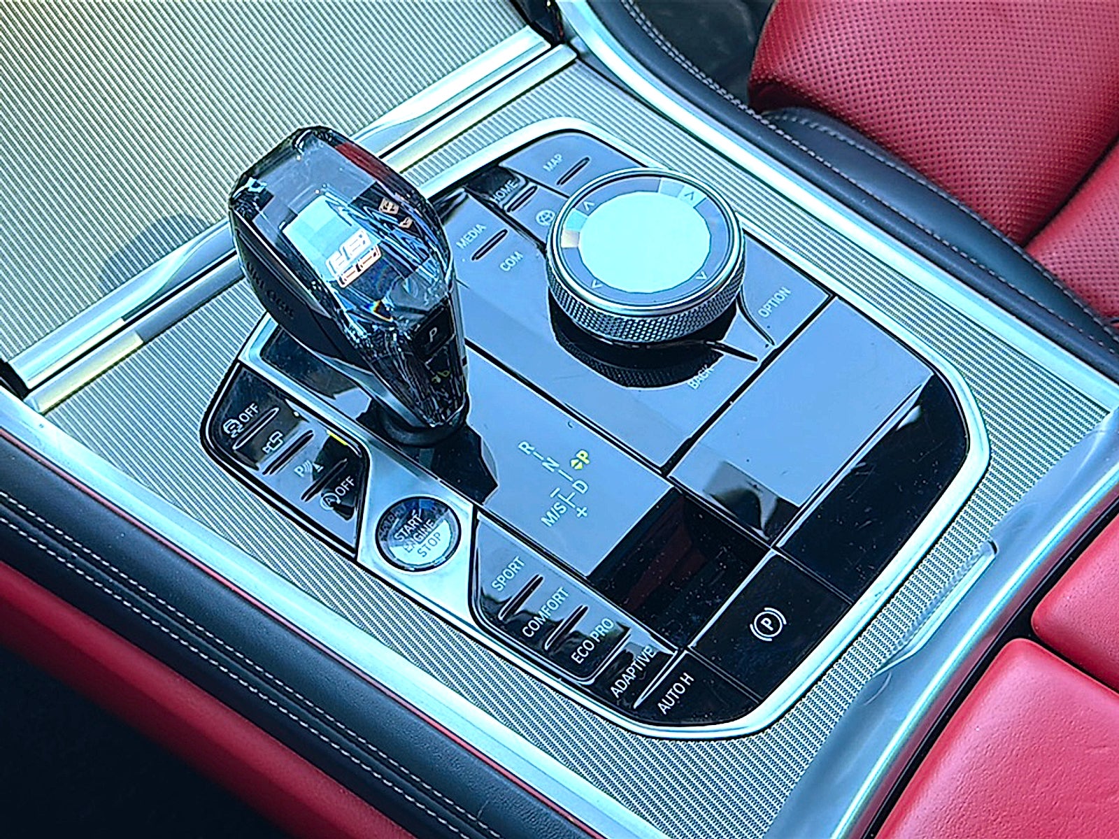2024 BMW 8 Series 840i