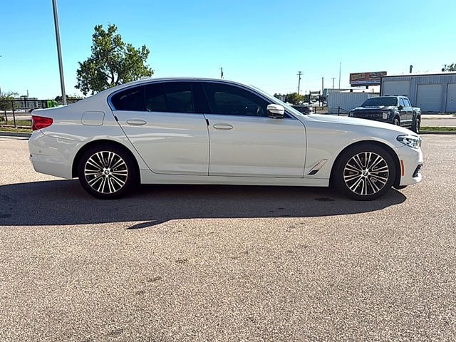2019 BMW 5 Series 530i