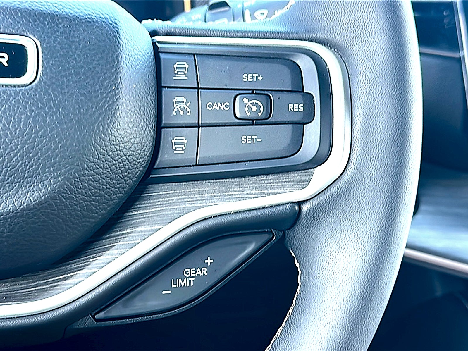 2023 Jeep Wagoneer Series II 4x4