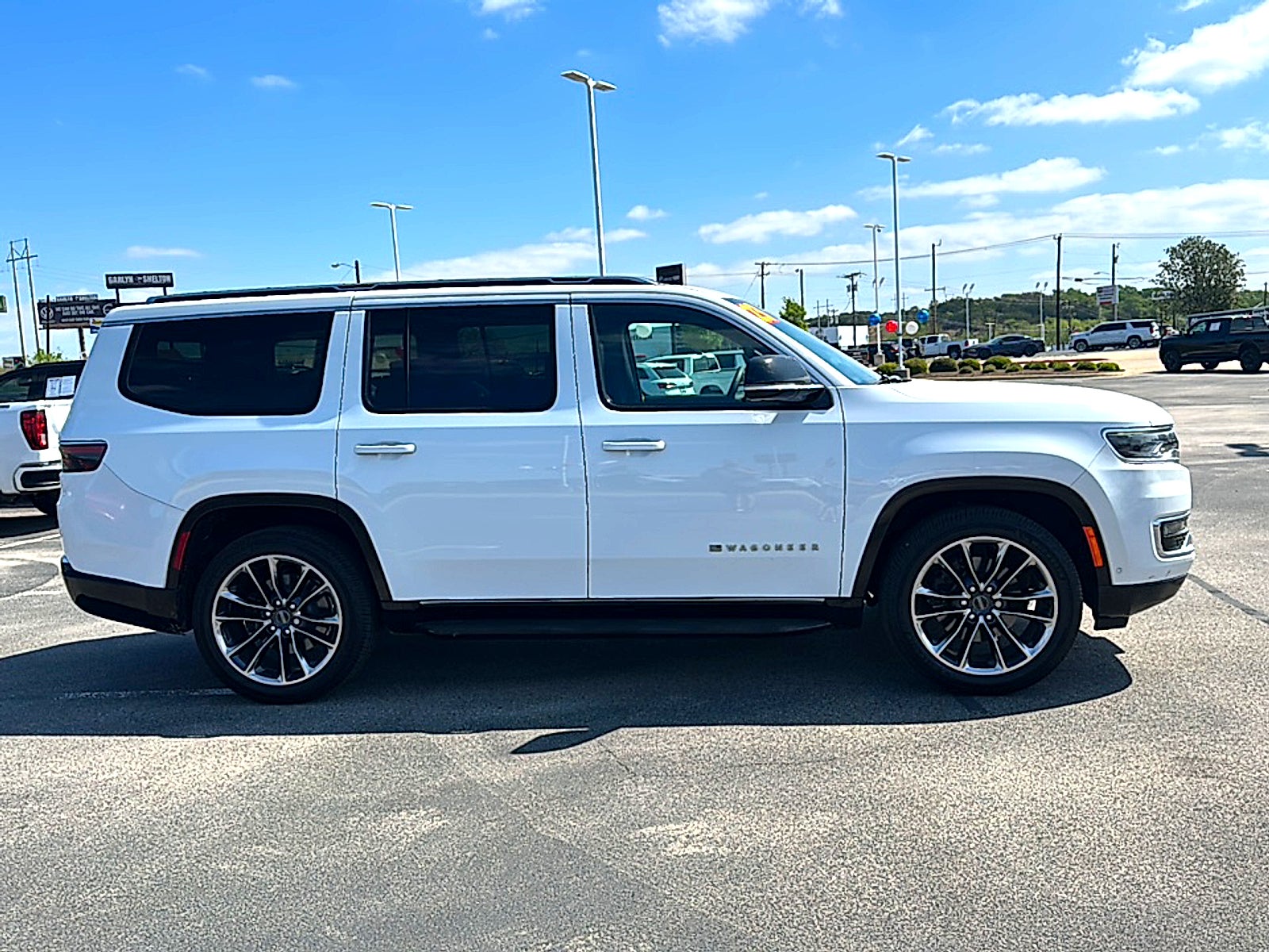 2023 Jeep Wagoneer Series II 4x4