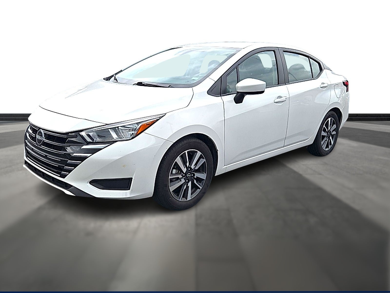 2024 Nissan VERSA SV