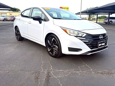2024 Nissan VERSA SR